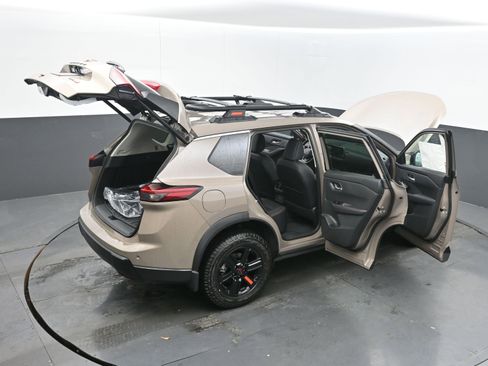 New 2026 Nissan Rogue SV image 44
