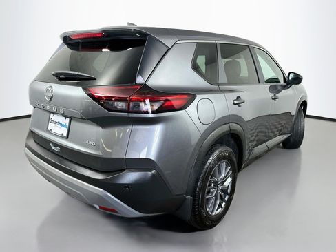 Used 2023 Nissan Rogue S AWD/4WD image 7