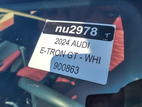 Used 2024 Audi RS e-tron GT w/ Carbon Performance Package image 25