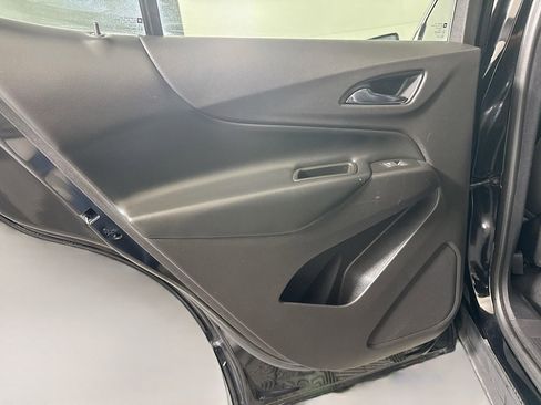 Used 2019 Chevrolet Equinox LT image 26