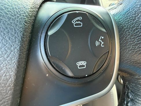 Used 2012 Toyota Camry XLE FWD image 14