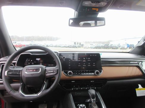 New 2026 GMC Canyon AT4 image 16