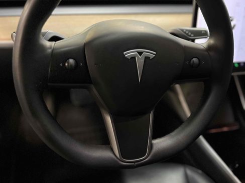 Used 2020 Tesla Model 3 Standard Range Plus image 44