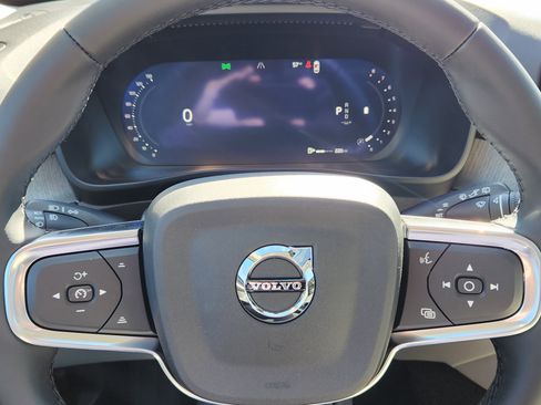 New 2026 Volvo XC40 B5 Plus w/ Protection Package Premier image 9