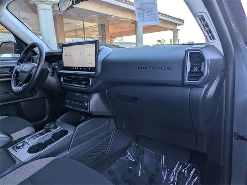 Used 2025 Ford Bronco Sport Big Bend image 33