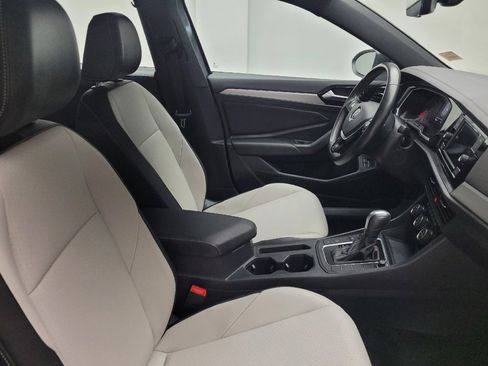 Used 2021 Volkswagen Jetta R-Line w/ R-Line Cold Weather Package FWD image 21