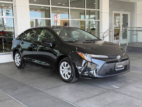 Certified 2026 Toyota Corolla LE FWD image 8