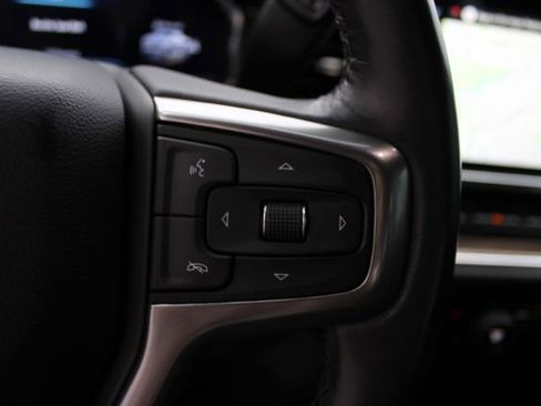 Used 2022 Chevrolet Silverado 1500 LT image 10