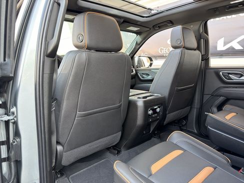 Used 2023 GMC Yukon AT4 w/ AT4 Premium Package AWD/4WD image 14