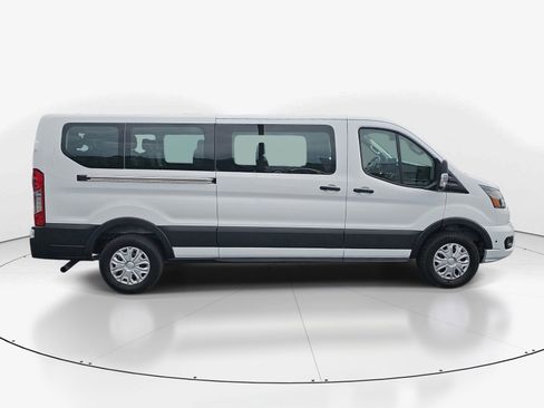 Used 2025 Ford Transit 350 XLT RWD image 2