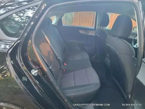 Used 2024 Kia Forte LXS FWD image 37