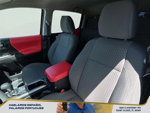 Used 2022 Toyota Tacoma SR5 image 24