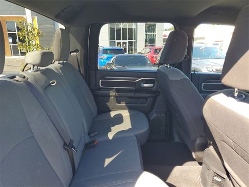 Used 2024 RAM 2500 Big Horn image 31