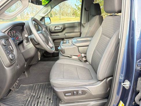 Used 2022 Chevrolet Silverado 1500 Custom Trail Boss w/ Safety Confidence Package image 11