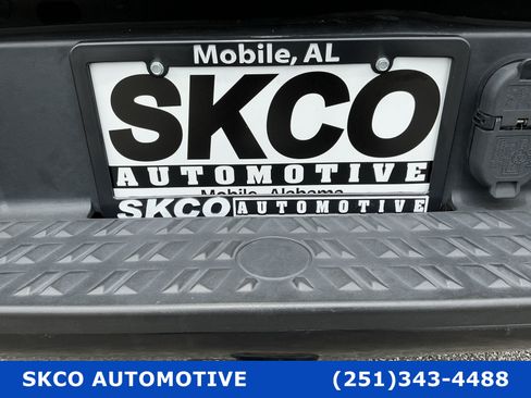 Used 2020 Nissan Titan PRO-4X w/ Pro-4x Convenience Package AWD/4WD image 21