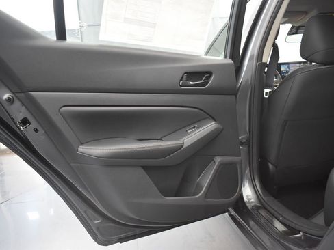 New 2025 Nissan Altima 2.5 SV w/ SV Special Edition Package image 16