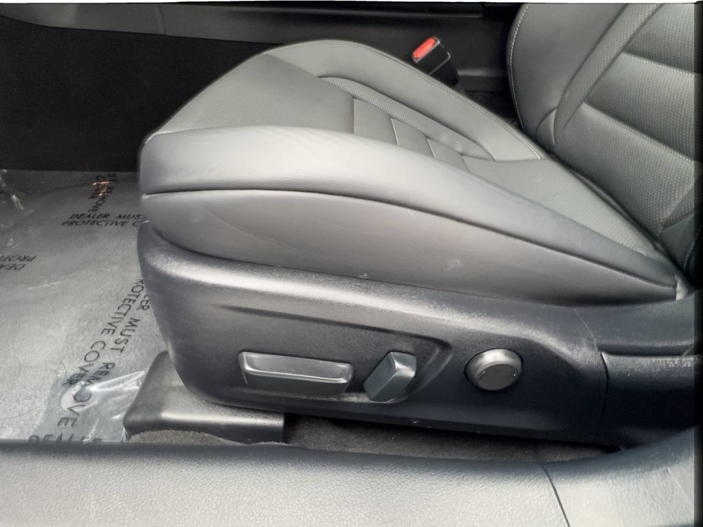 Used 2024 Lexus IS 350 F Sport RWD image 21