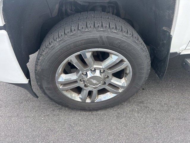Used 2019 Chevrolet Silverado 2500 High Country AWD/4WD image 6