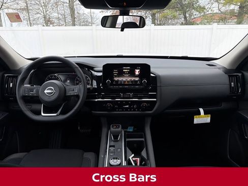 New 2025 Nissan Pathfinder SV w/ Black Appearance Package image 15