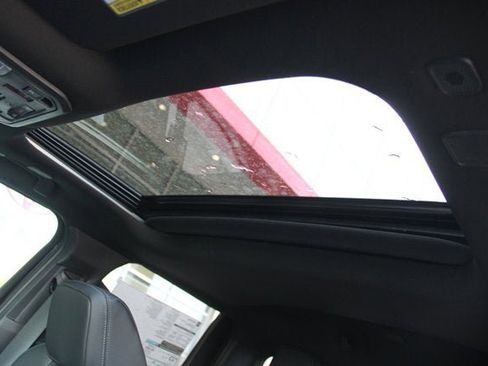 New 2025 Toyota Tacoma TRD Off-Road image 14