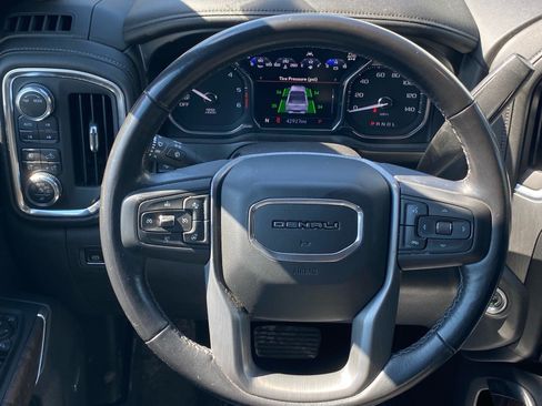 Used 2021 GMC Sierra 1500 Denali w/ Denali Ultimate Package AWD/4WD image 7