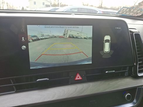 Certified 2023 Kia Sportage X-Line w/ X-Line Premium Package image 11