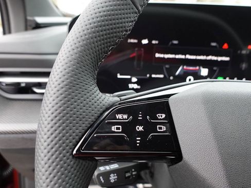 New 2025 Audi SQ5 Prestige image 18