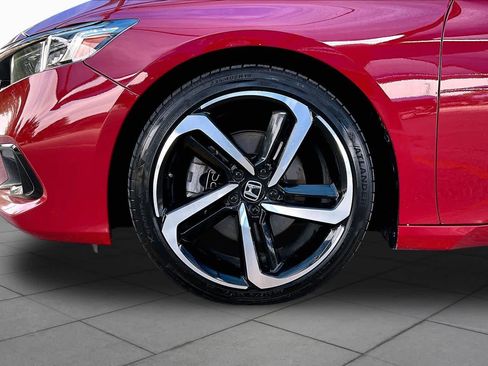 Used 2021 Honda Accord Sport image 11