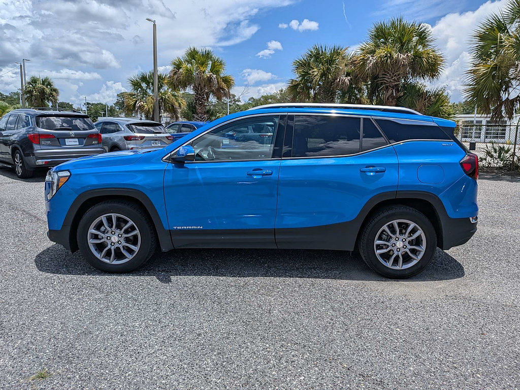 Used 2024 GMC Terrain SLT FWD image 6