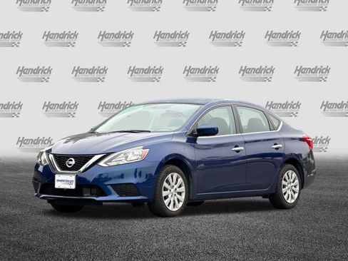Used 2018 Nissan Sentra S image 9