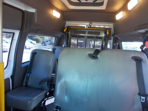 Used 2011 Ford E-150 and Econoline 150 w/ PWR Group image 7