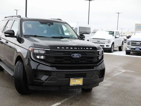 Certified 2025 Ford Expedition Max Active image 4
