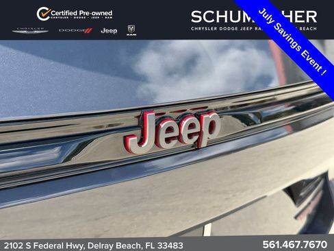 Used 2022 Jeep Grand Cherokee Trailhawk AWD/4WD image 17