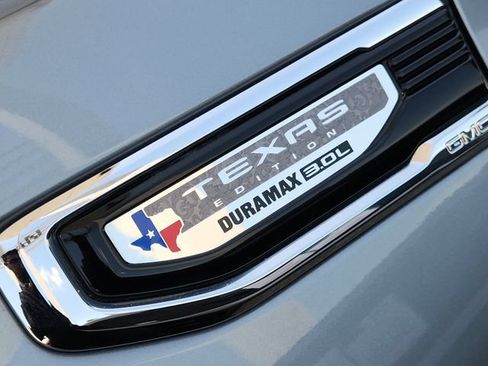 Used 2024 GMC Sierra 1500 SLT AWD/4WD image 9