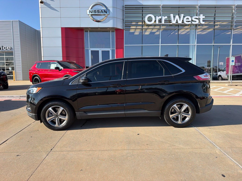 Used 2024 Ford Edge SEL w/ Convenience Package AWD/4WD image 2