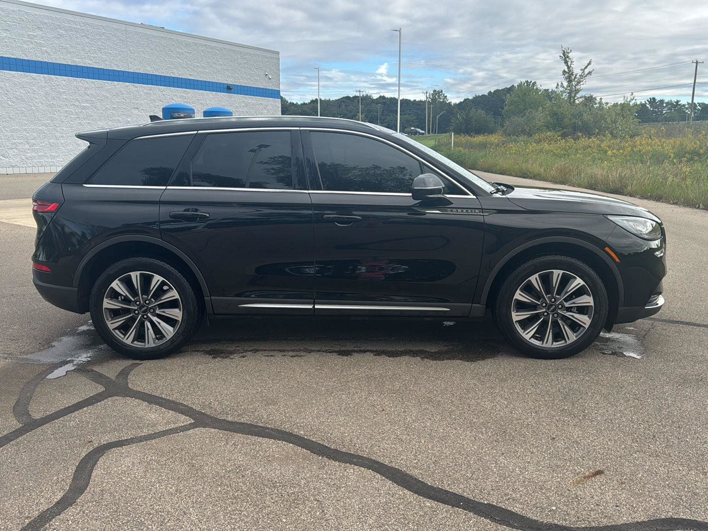 Used 2022 Lincoln Corsair Reserve w/ Elements Package AWD/4WD image 6