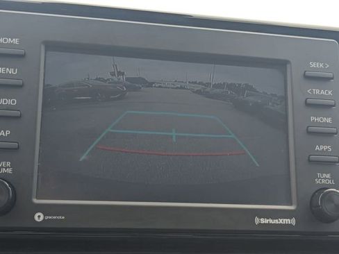 Used 2022 Toyota RAV4 XLE FWD image 22