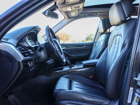 Used 2014 BMW X5 xDrive50i image 24