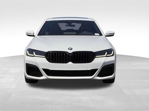 Used 2022 BMW 530i w/ M Sport Package RWD image 8