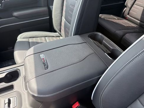 New 2026 GMC Sierra 2500 AT4X AWD/4WD image 32