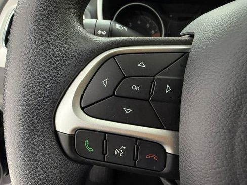 Used 2020 Jeep Compass Sport image 13