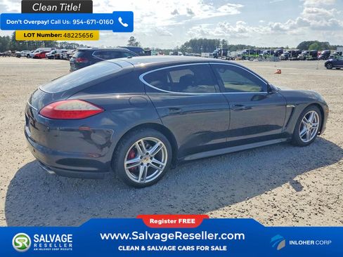 Used 2013 Porsche Panamera 4S image 4