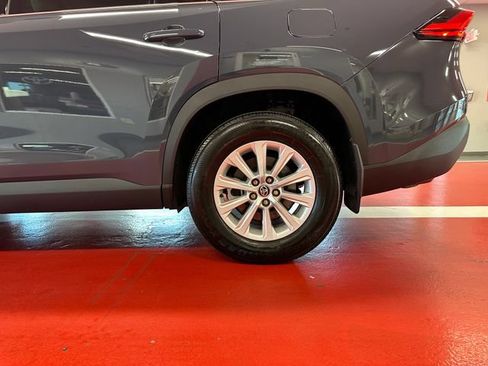 Certified 2024 Toyota Grand Highlander AWD image 28