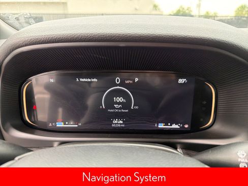 Used 2024 Jeep Wagoneer L Series II RWD image 16