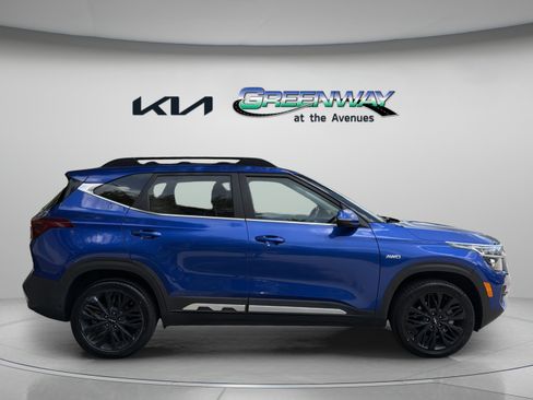 Used 2022 Kia Seltos Nightfall Edition AWD/4WD image 8