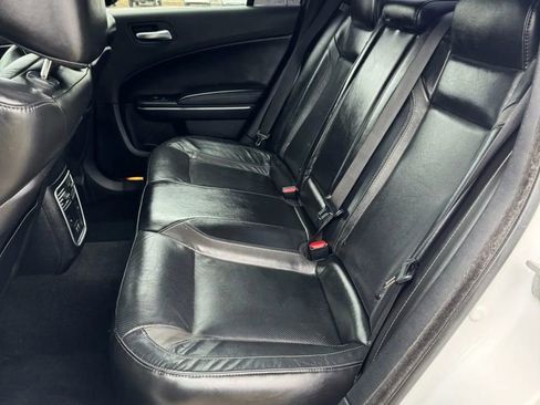 Used 2021 Dodge Charger SXT w/ Leather Interior Group image 16