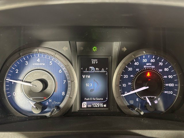 Used 2018 Toyota Sienna LE w/ Carpet Mat Package AWD/4WD image 27