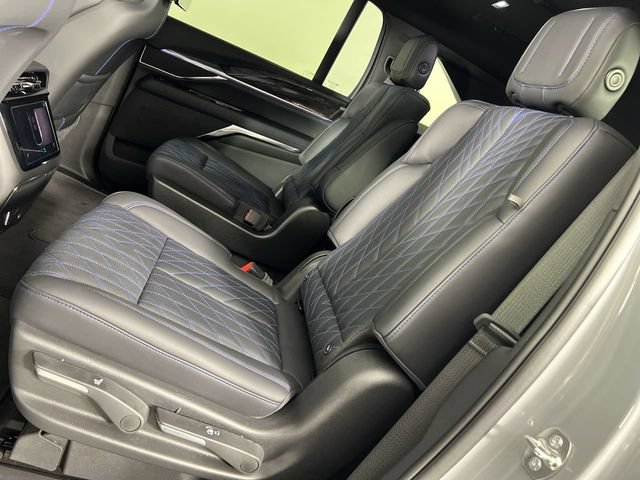 Used 2026 Cadillac Escalade IQ Sport 1 AWD/4WD image 25