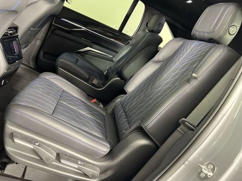 Used 2026 Cadillac Escalade IQ Sport 1 AWD/4WD image 25