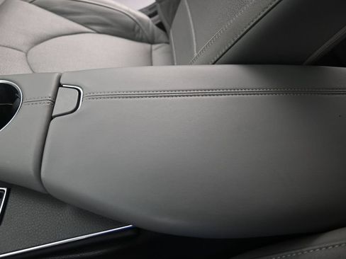Used 2022 Toyota Avalon Limited w/ Advanced Safety Package FWD image 35
